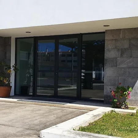 Pio Xii - Local Gasthuis Ponta Delgada