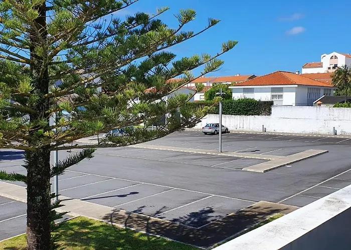 Pio Xii - Local Vendégház 3*